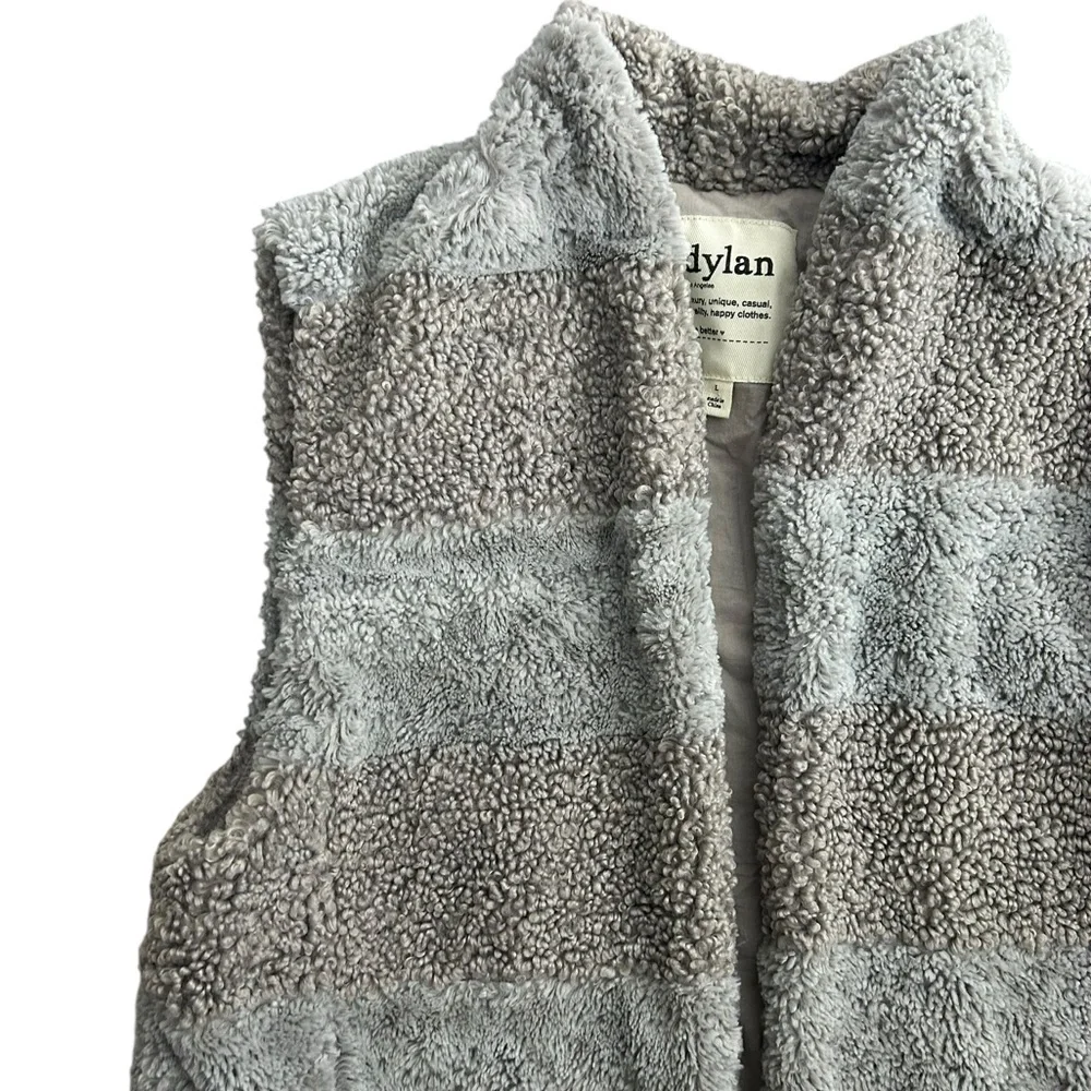 Dylan Los Angeles Women’s Gray Faux Shearling Fleece Vest Size Large Soft Sherpa